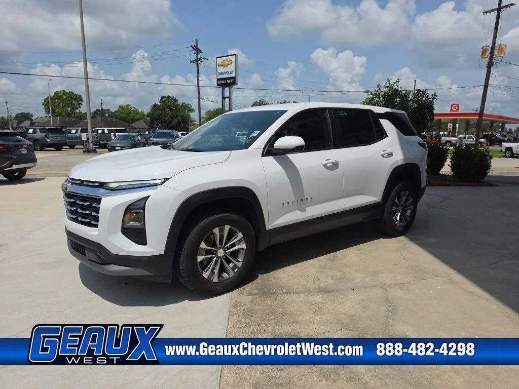 Used 2026 White Chevrolet LT image 4