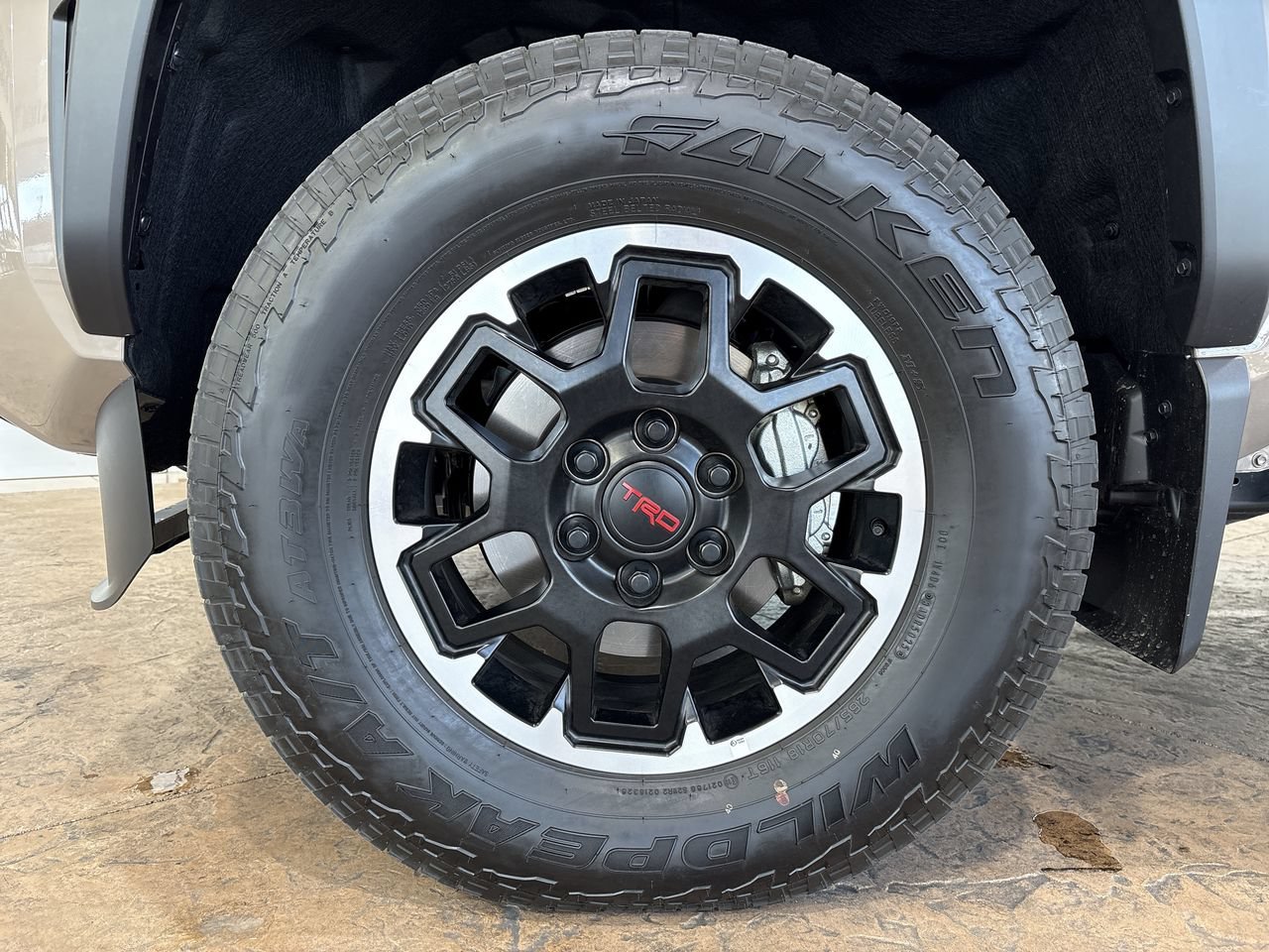2026 Toyota Tacoma TRD Off Road - Photo 10