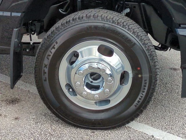 New 2026 Agate Black Metallic Ford F-350® Platinum® image 11