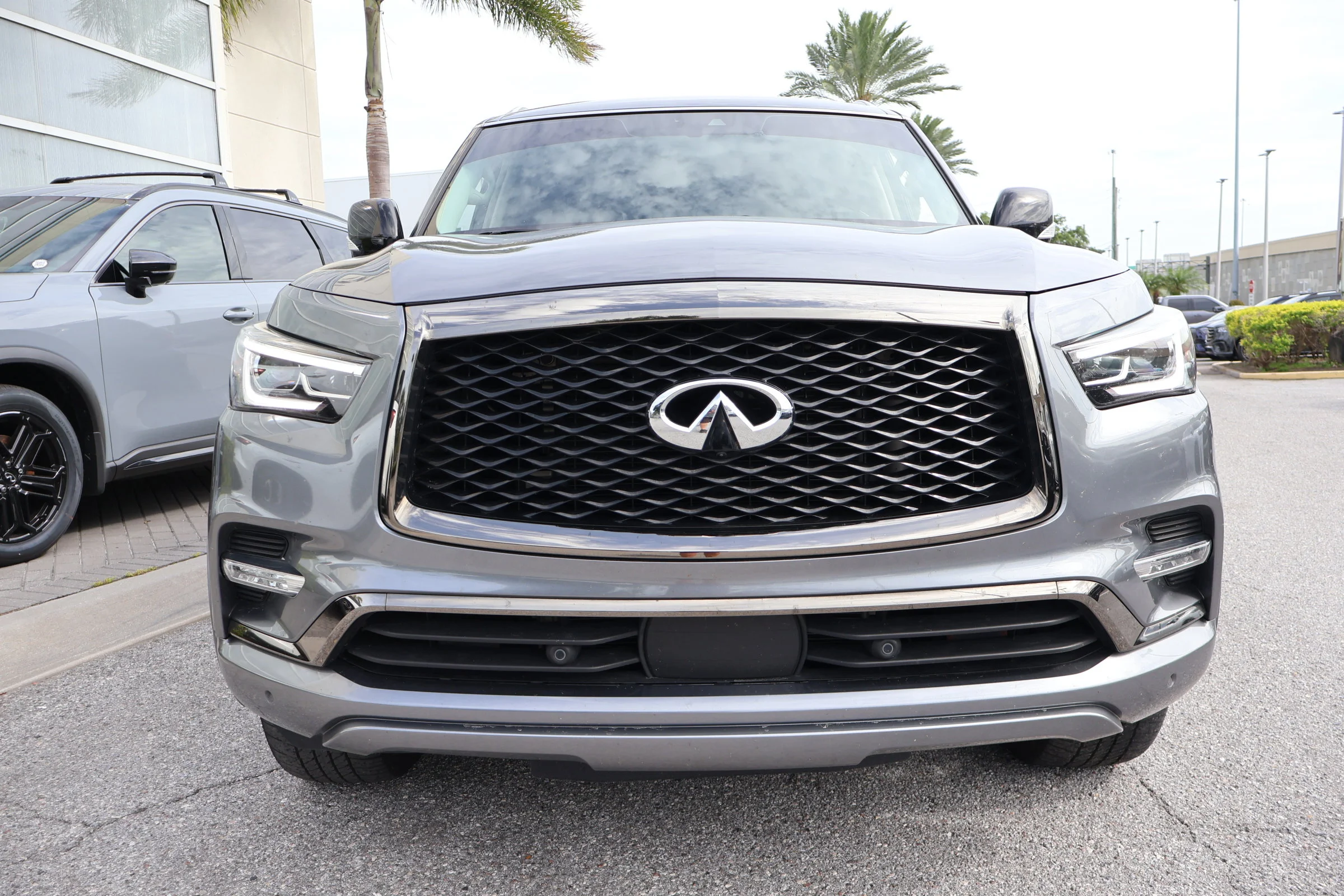Certified Used 2021 Graphite Shadow INFINITI PREMIUM SELECT image 12