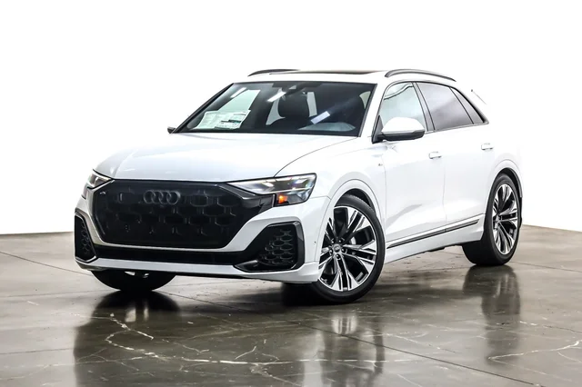 2026 Audi Q8 Premium Plus quattro