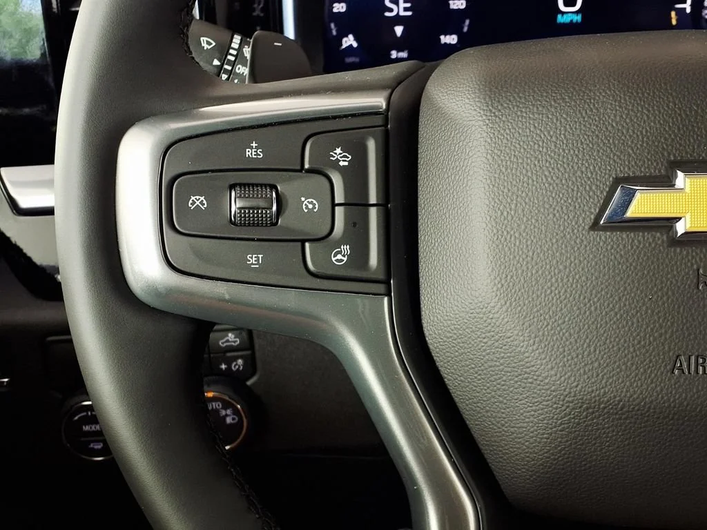 New 2026 Sterling Gray Metallic Chevrolet LT image 18