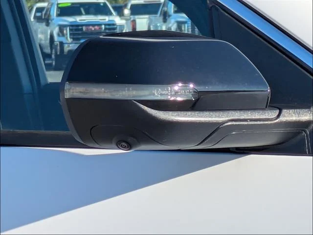 2026 GMC Acadia Elevation - Photo 11