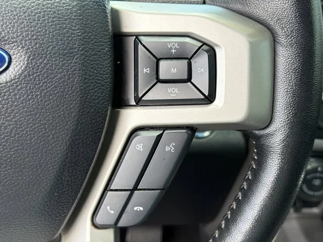Used 2019 Black Ford LARIAT image 25