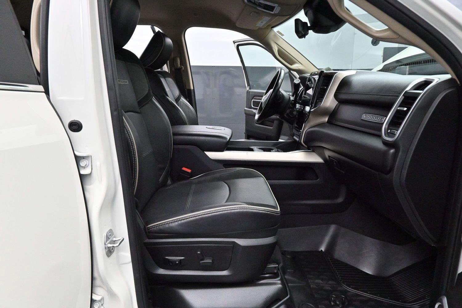 Used 2021 Pearl White Ram Laramie image 32