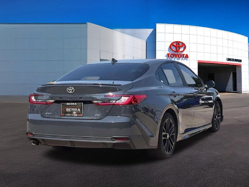 Used 2025  Toyota SE image 11