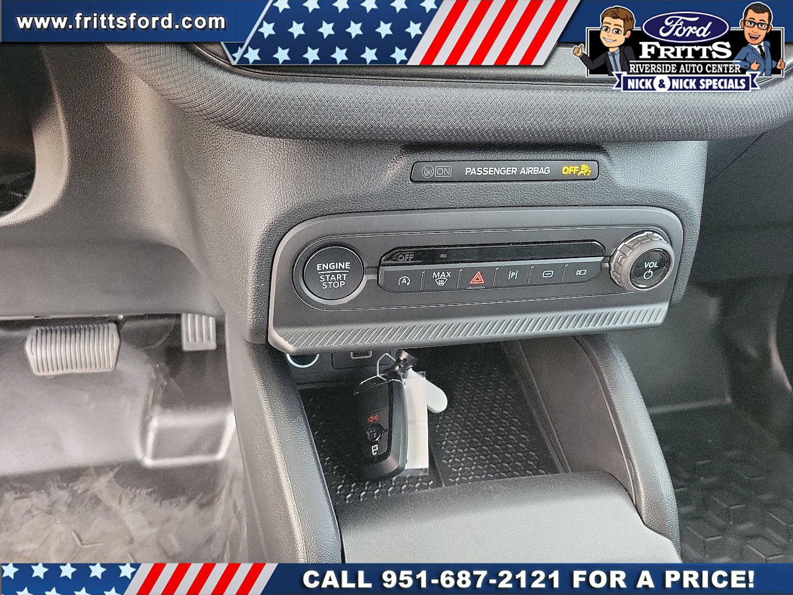 New 2026 Carbonized Gray Metallic Ford Badlands® image 9
