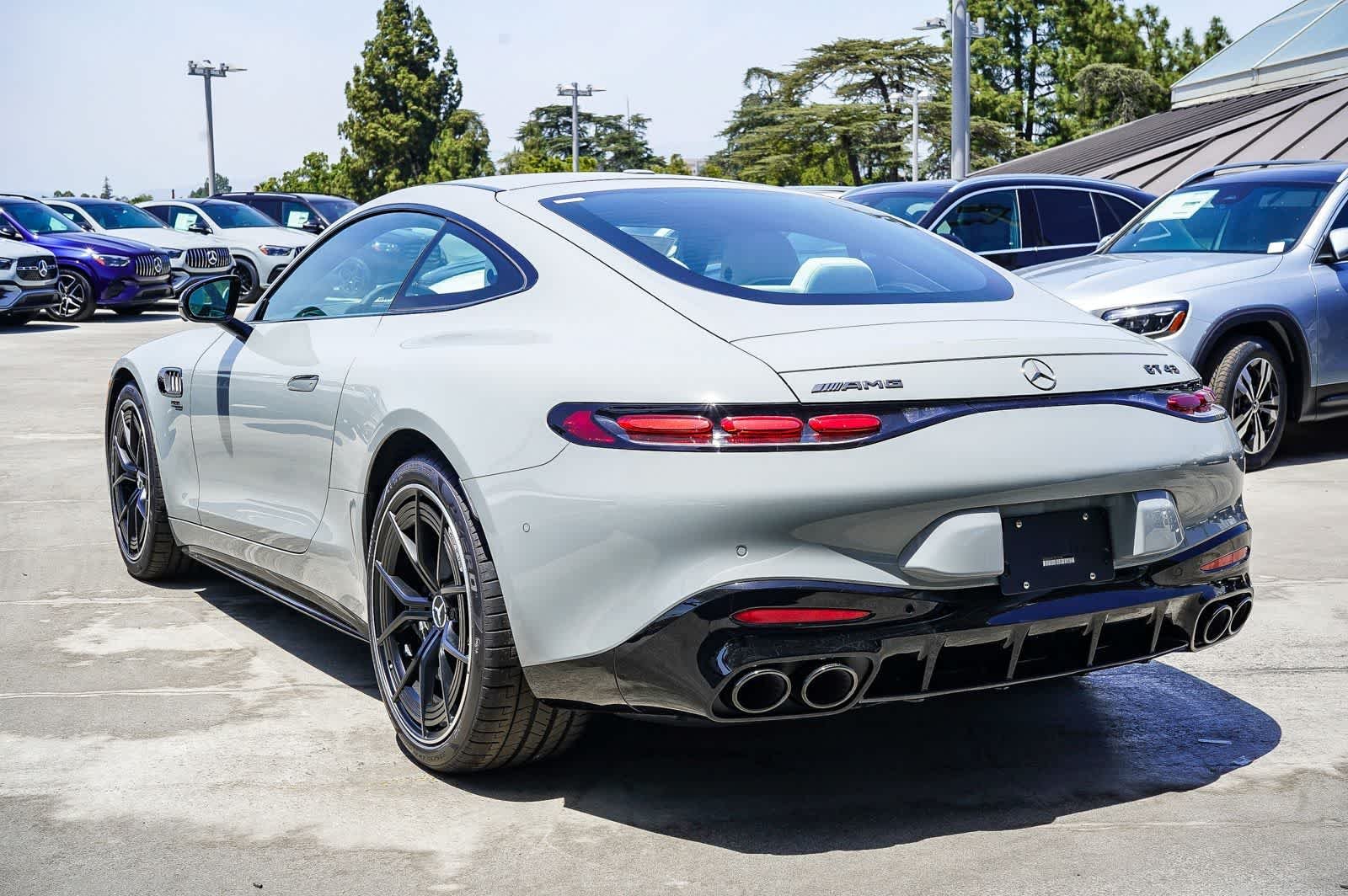 New 2026 MANUFAKTUR Alpine Grey Mercedes-Benz AMG® GT 43 image 6