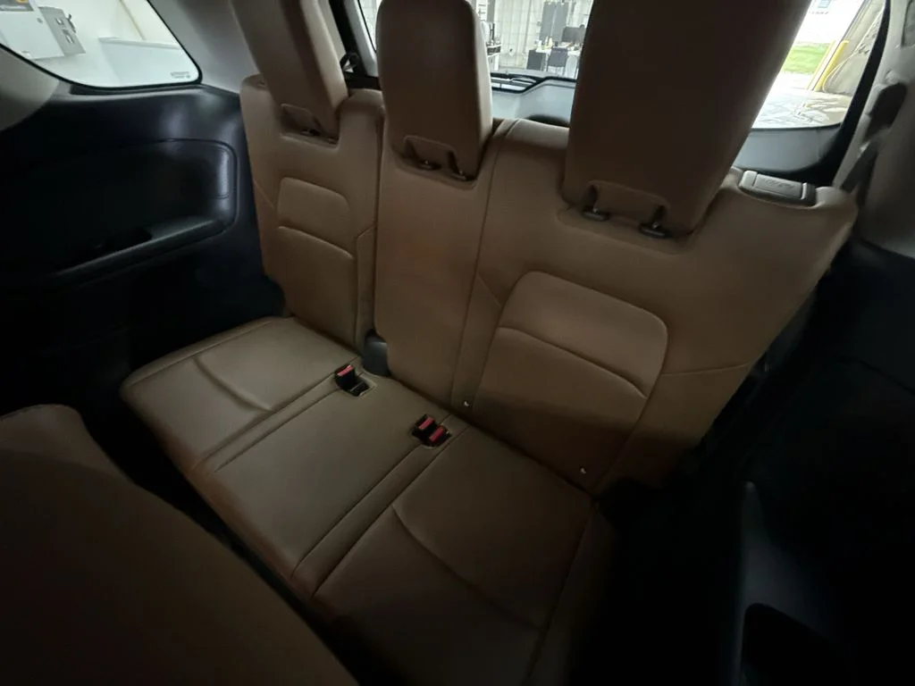 Used 2025 Gun Metallic Nissan Platinum image 20