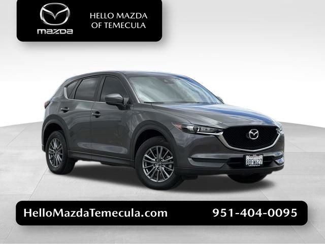 2017 Mazda CX-5 Touring auto's photo