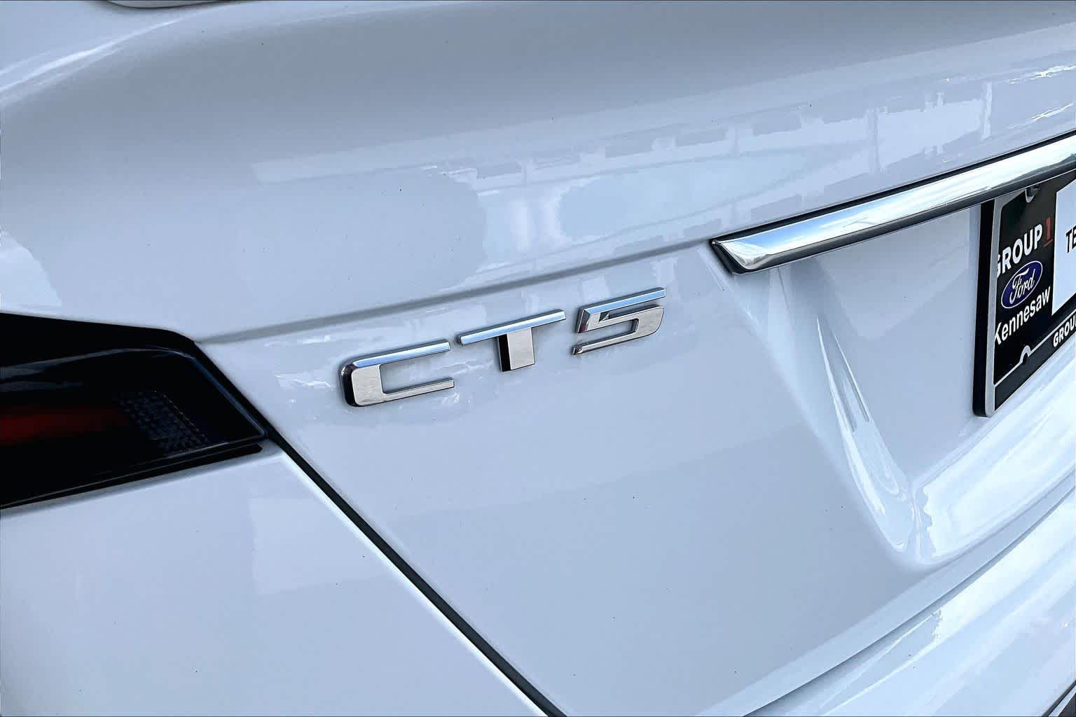 Used 2020 Summit White Cadillac Sport image 31