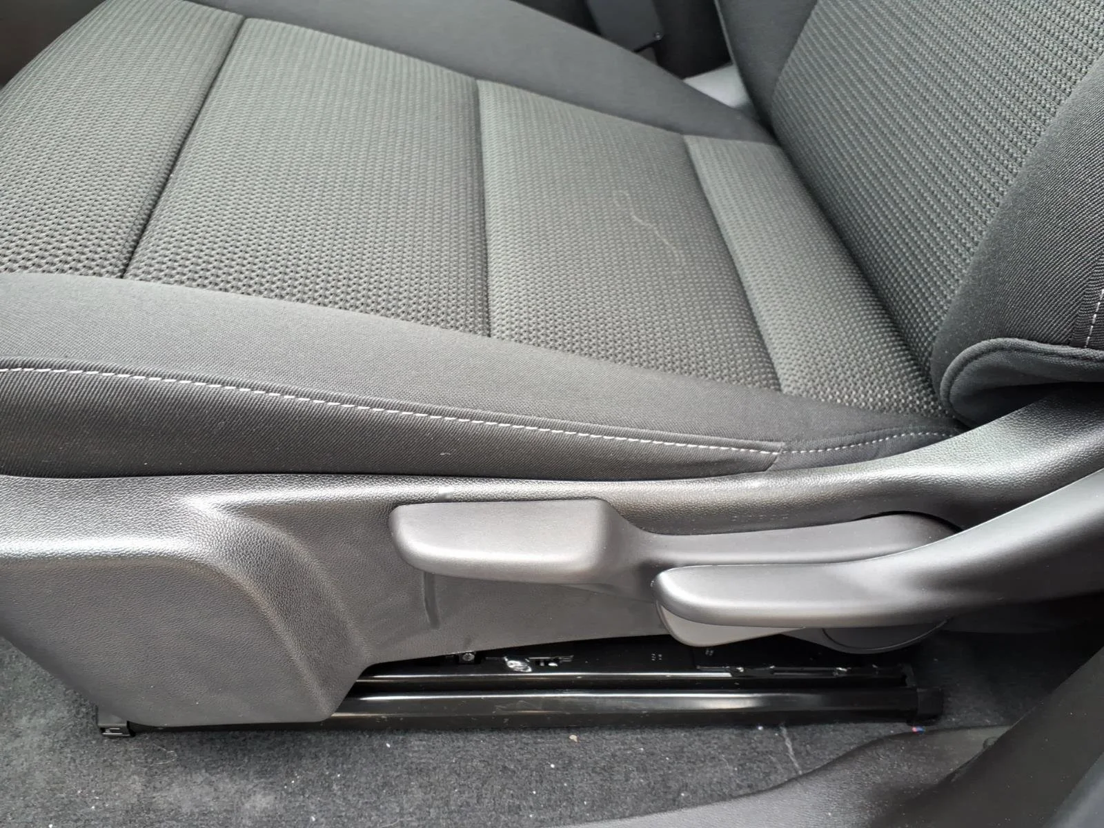 2026 GMC Canyon Elevation - Photo 13