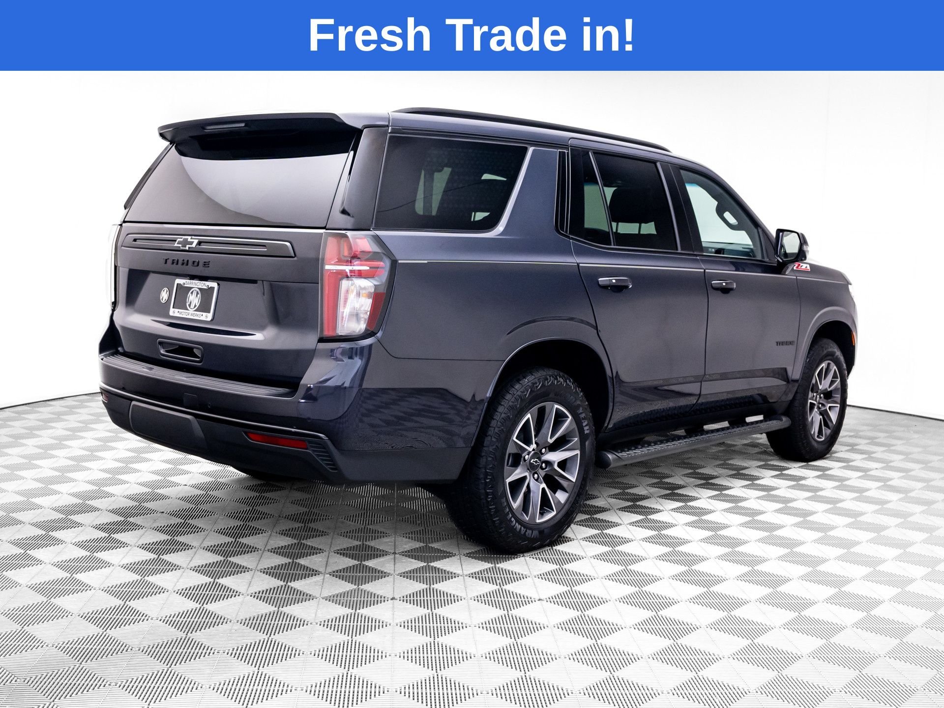 Used 2024 Gray Chevrolet Z71 image 5