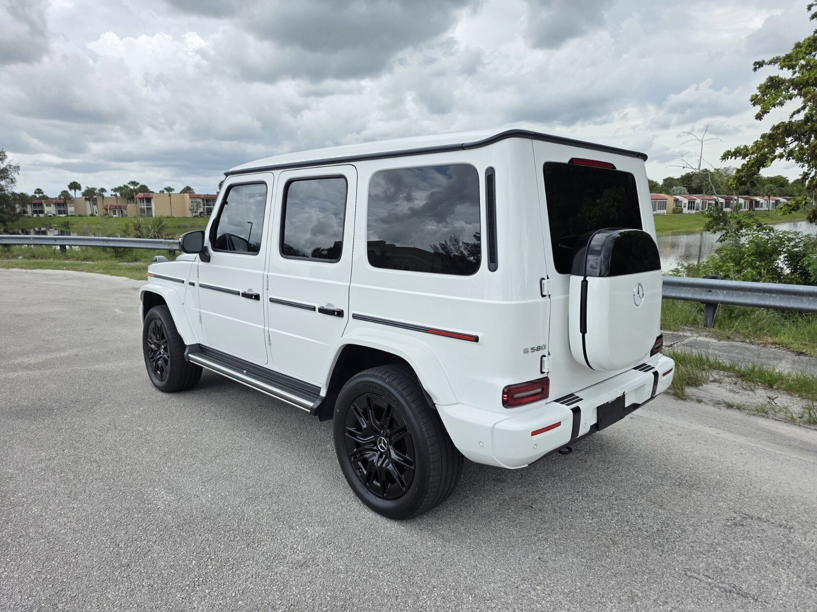 Used 2025 Mercedes-Benz G-Class G580 with VIN W1NWM0AB2SX054773 for sale in West Palm Beach, FL