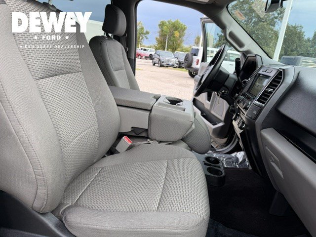 Used 2016 Shadow Black Ford XLT image 38