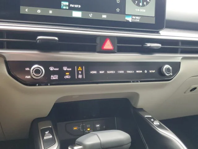 New 2026 Glacial White Pearl Kia S image 24