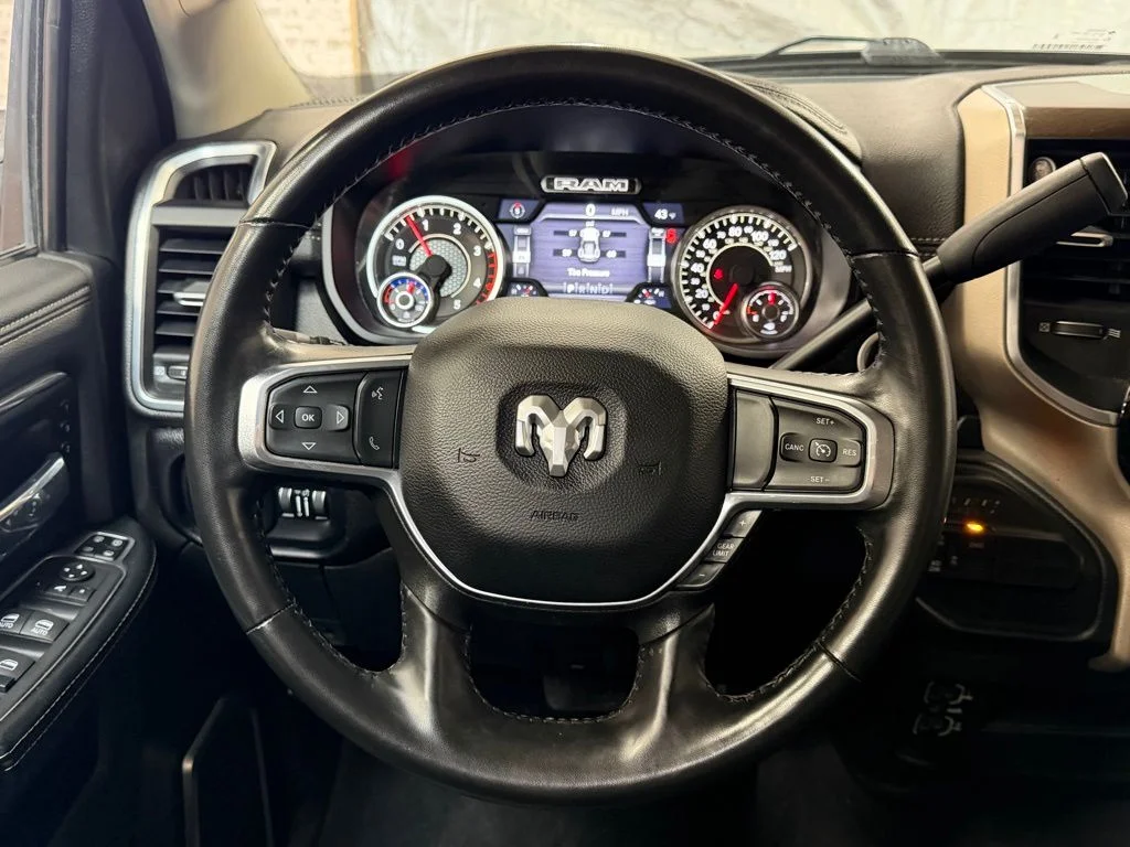 Used 2024 Granite Crystal Metallic Clearcoat Ram Laramie image 14