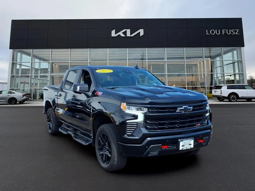 Used 2025 Black Chevrolet LT Trail Boss image 1