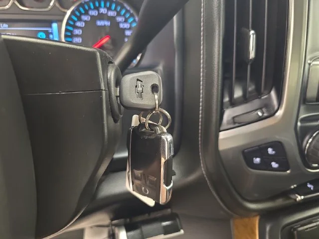 Used 2018 Silver Ice Metallic Chevrolet LTZ image 30