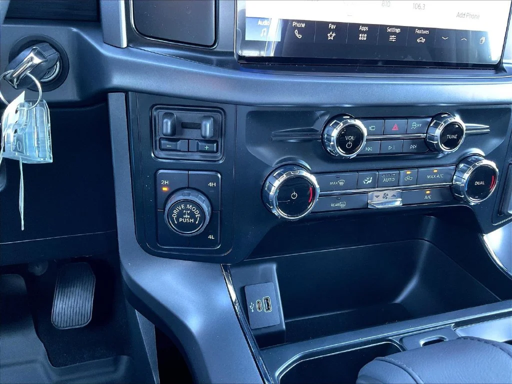 New 2026 Avalanche Ford XLT image 25