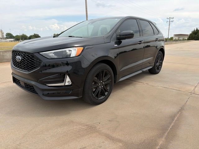 Used 2022 Black Ford ST Line image 1