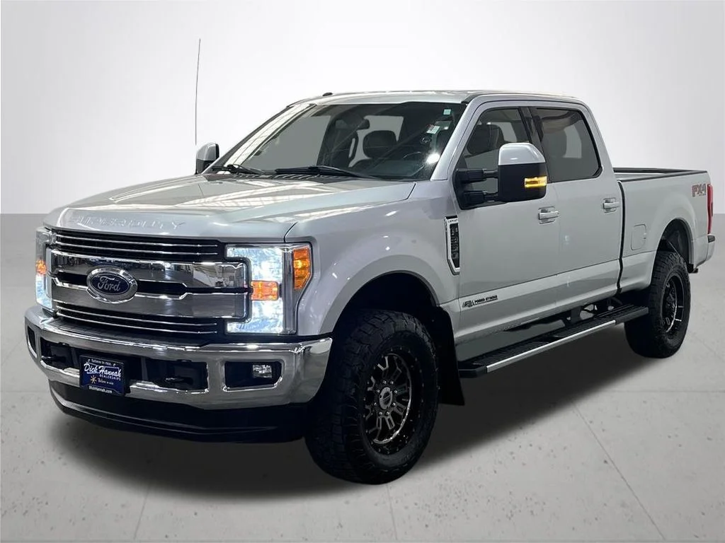 Used 2017 Silver Ford Lariat image 2