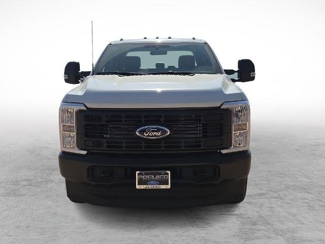New 2026 Oxford White Ford F-350® XL image 28