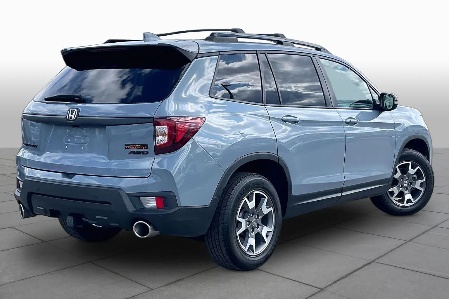 Used 2022 Sonic Gray Pearl Honda TrailSport image 21