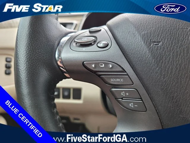 Used 2021 Red Nissan SL image 24