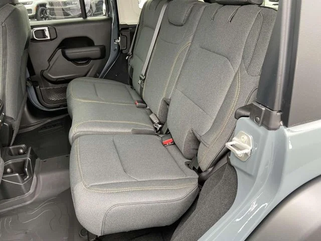 New 2025 Anvil Clearcoat Jeep Sport S image 12