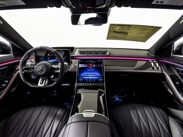New 2026 MANUFAKTUR Silicon Grey Mercedes-Benz S 63 E AMG® image 95