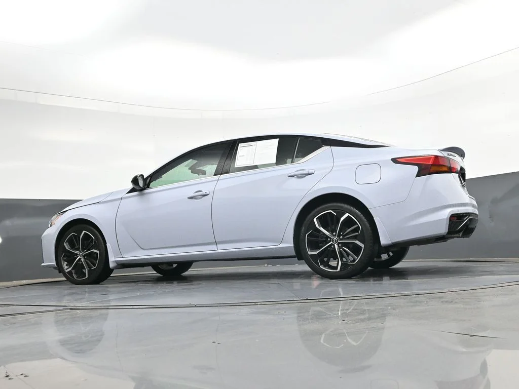 Used 2023 Gray Nissan 2.5 SR image 46
