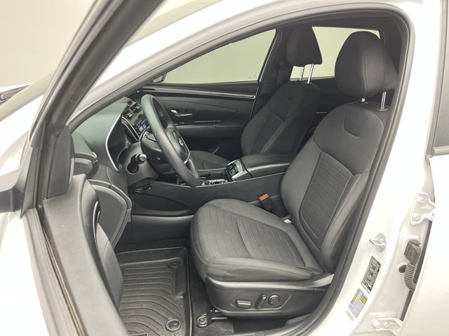 Used 2024 Atlas White Hyundai SEL image 7