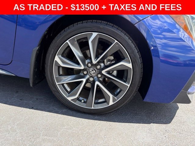 Used 2020 Blue Toyota SE image 8