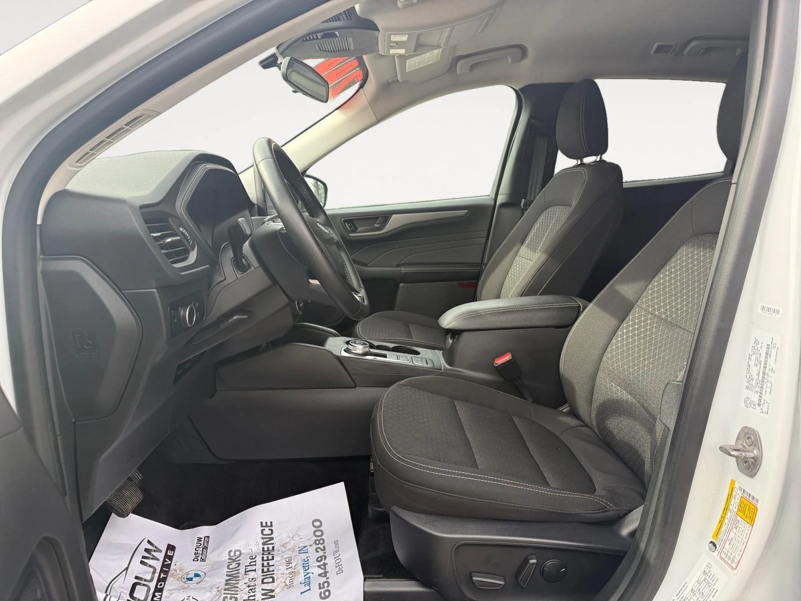 Used 2024 Oxford White Ford Active image 10