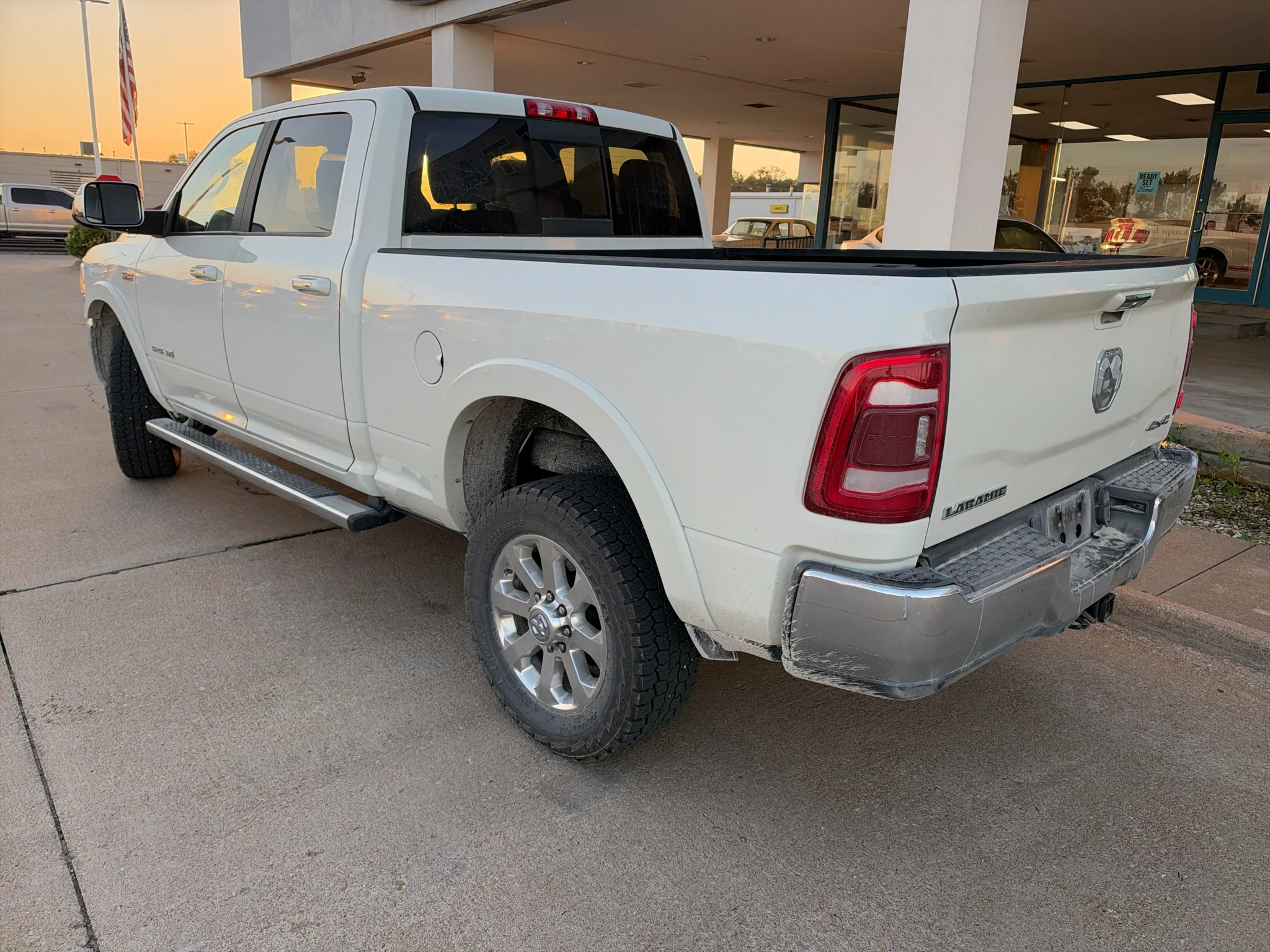 Used 2022 Pearl White Ram Laramie image 8