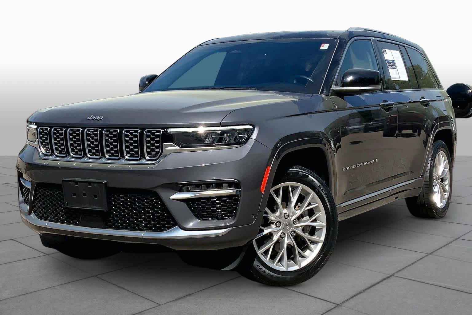 2023 Jeep Grand Cherokee Summit