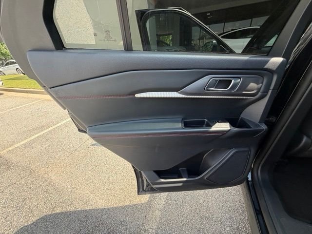 Used 2025 Black Ford ST-Line image 16