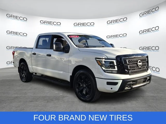 Used 2024 White Nissan SV image 1