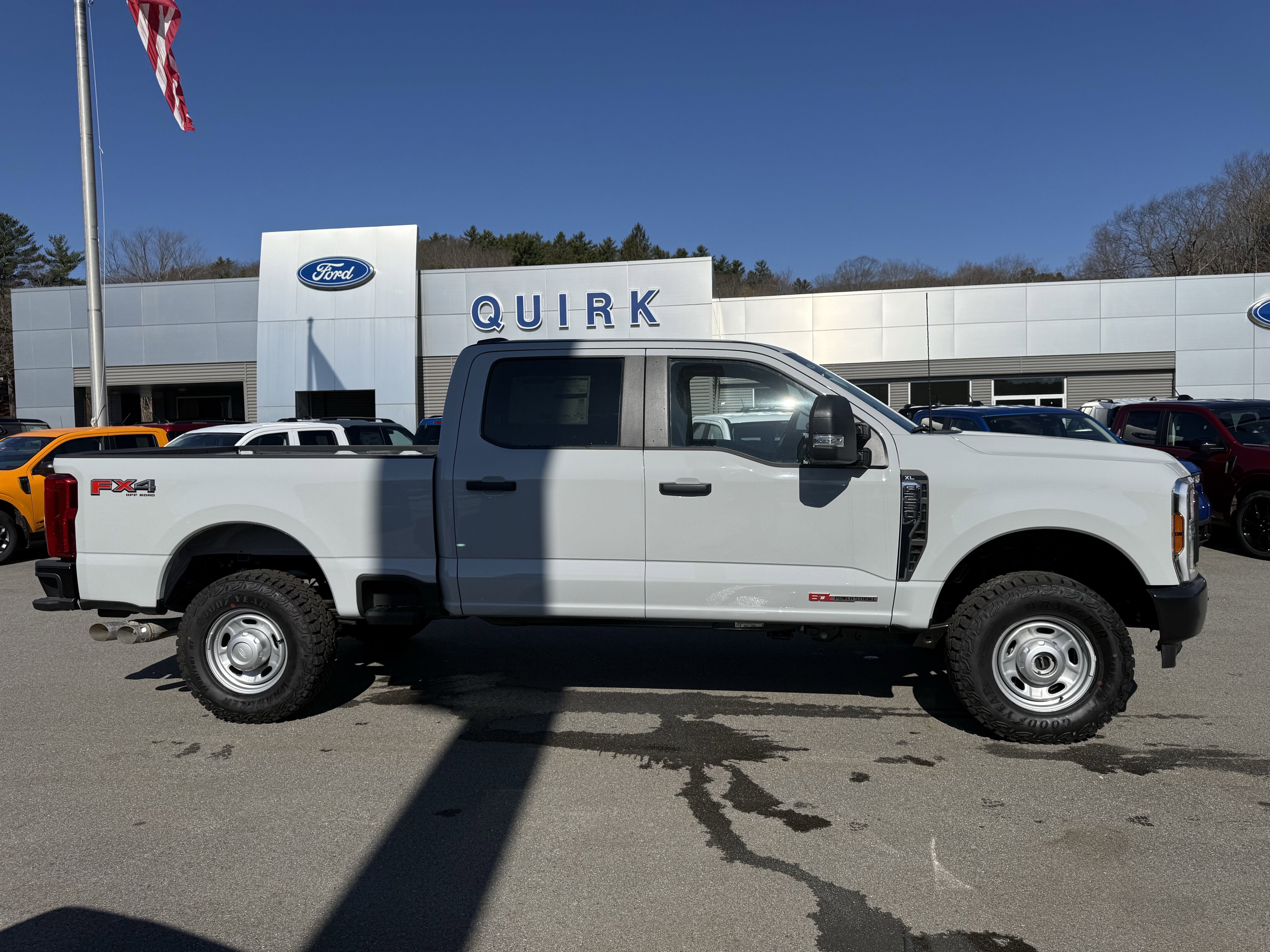 New 2026 Avalanche Ford XL image 5
