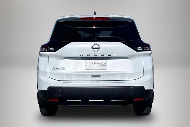 New 2026 Nissan Rogue SV 4D Sport Utility