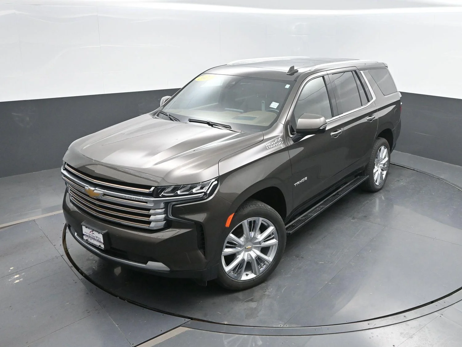 Used 2021 Graywood Metallic Chevrolet High Country image 40