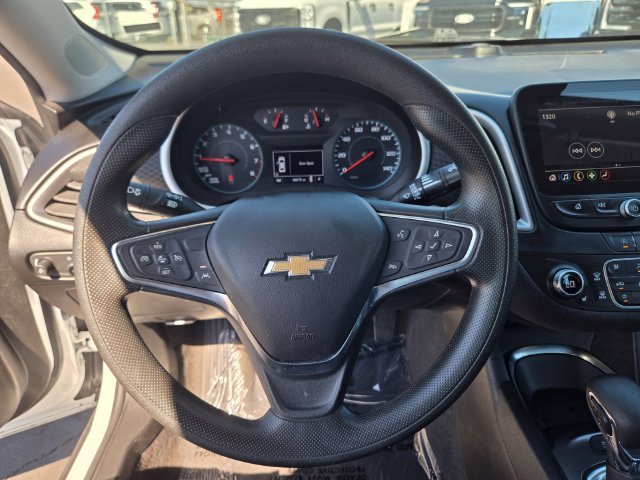 Used 2024 White Chevrolet LT image 20
