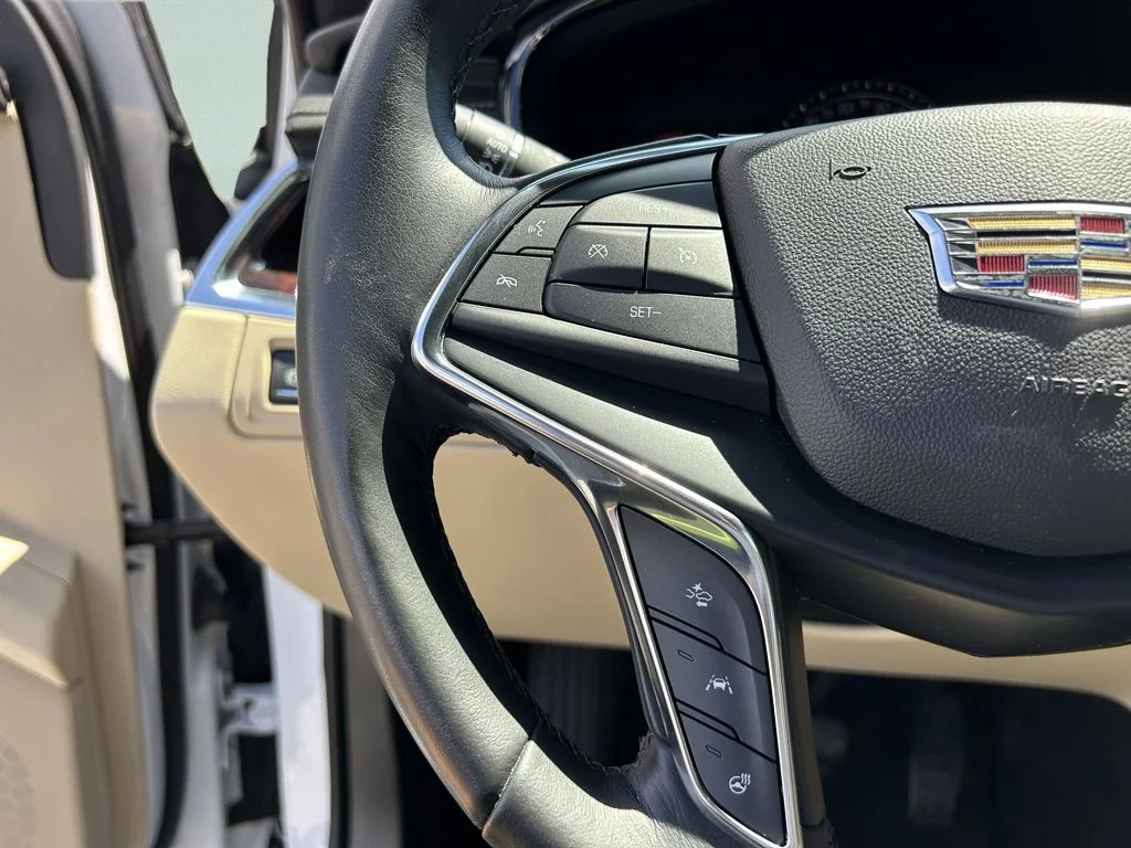 Used 2019 White Cadillac Luxury image 32