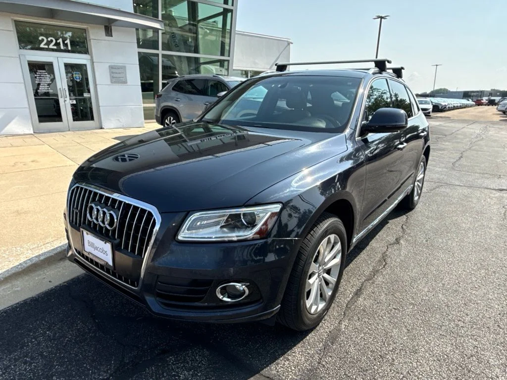 Used 2015 Audi Q5 Premium with VIN WA1CFAFP0FA083108 for sale in Naperville, IL