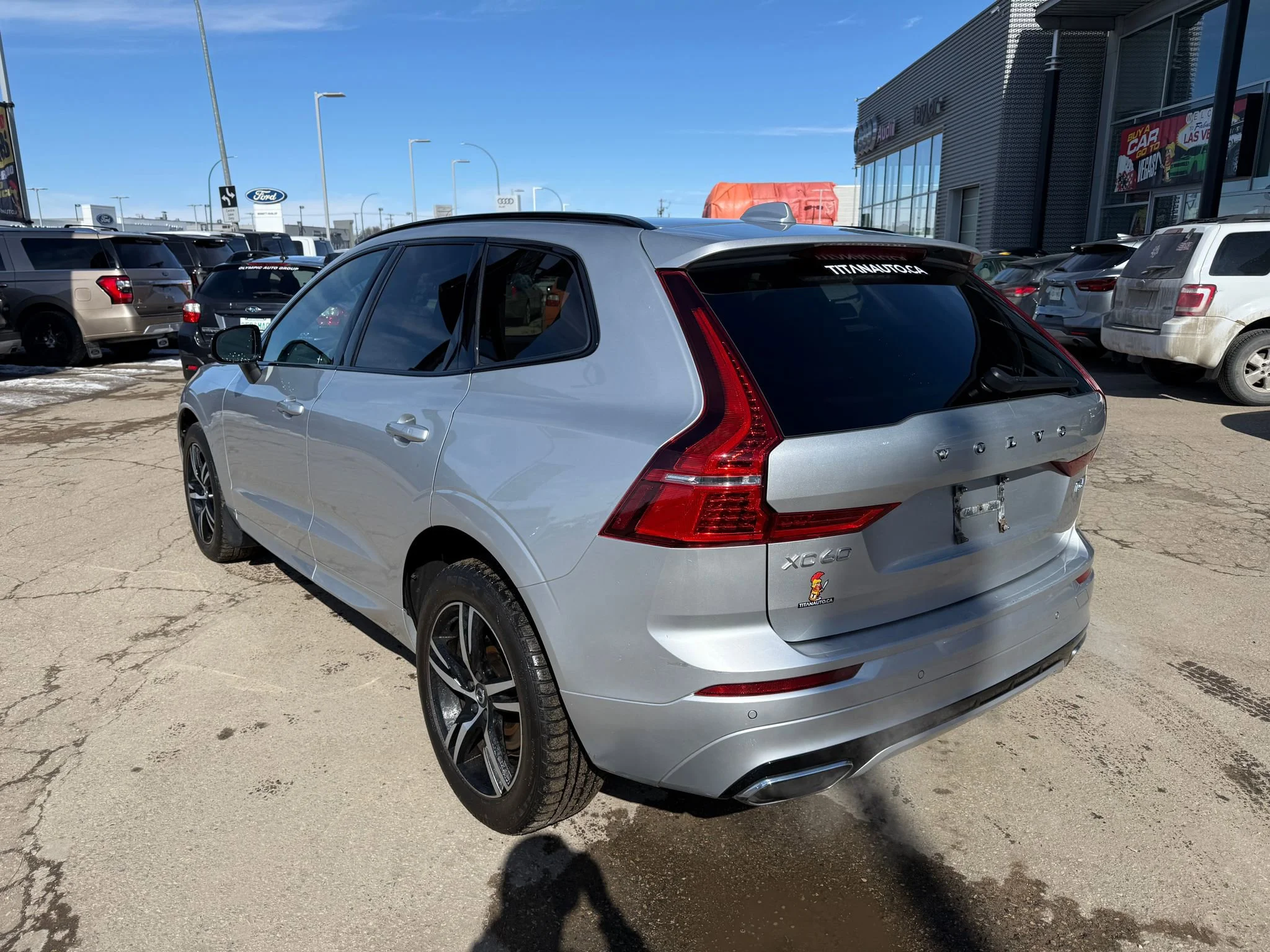 Certified Used 2020 Silver Volvo T6 R-Design AWD*Adaptive Cruise | Nav | Pano Roof | Htd Leather | Lane Keep Assist | Park Assist image 12