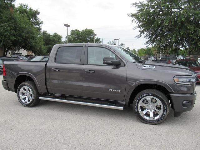 New 2026 Granite Crystal Metallic Clear-Coat Exterior Paint RAM Big Horn/Lone Star image 2