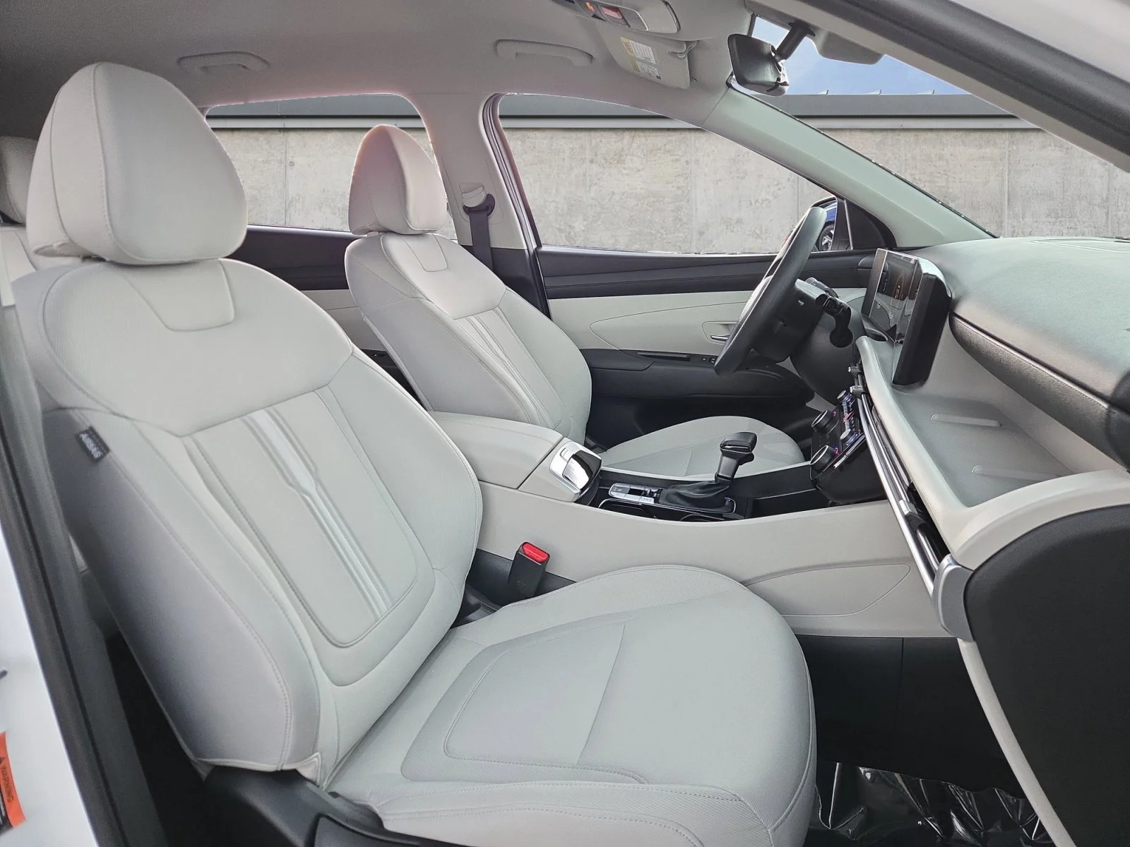 2025 Hyundai Tucson SEL - Photo 15