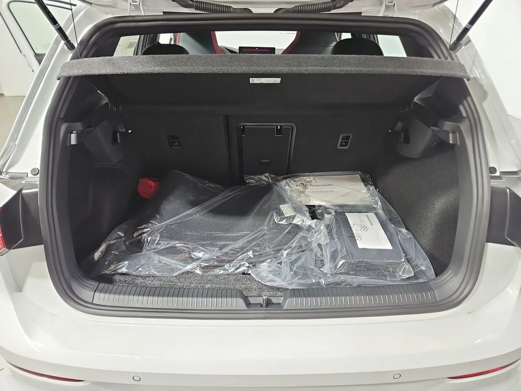 New 2026 White/off-white Volkswagen SE image 23