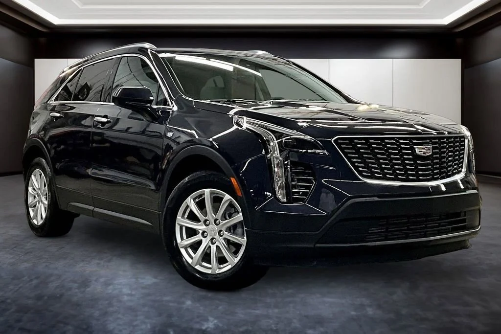 2023 Cadillac XT4 Luxury AWD's photo